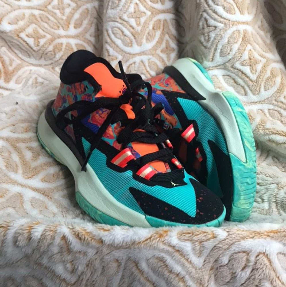 Nike Zion